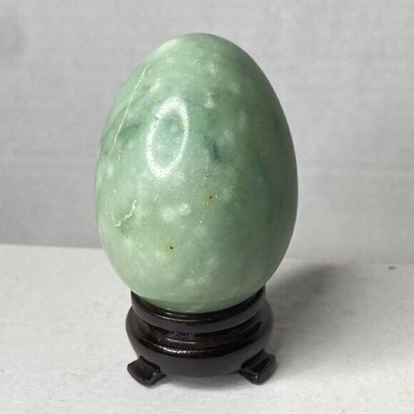 Vintage Hand Carved Alabaster Marble Stone Egg 3” Heavy Green Easter Egg - Picture 3 of 6